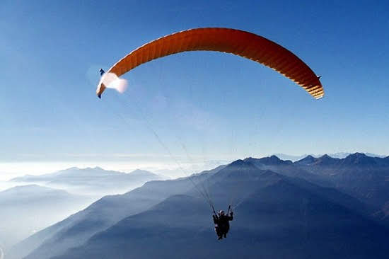 2001brogoldone5181jpg 36089880446 o