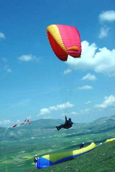 2002castelluccio5111jpg 35324864023 o