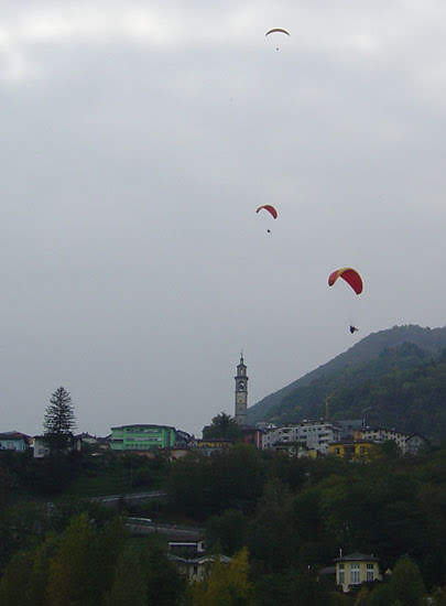 2007volonellevallidellocarnese3239jpg 360268031